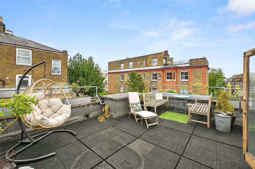 Property photo 3 of 13 Picture No. 01