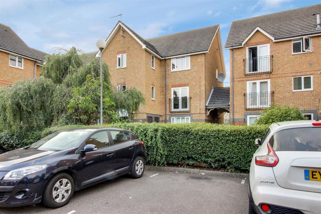 Property photo 3 of 7 En9 3Pf (7).Jpg