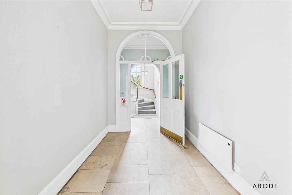 Property photo 3 of 35 Cam02544G0-Pr0296-Still009.Jpg