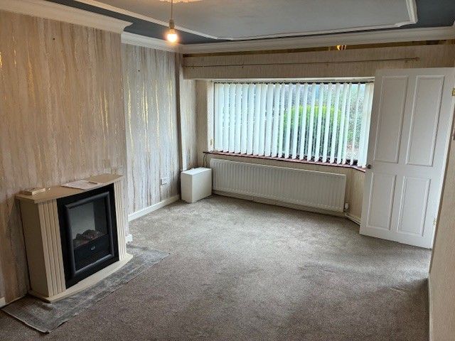 Property photo 3 of 12 Photo