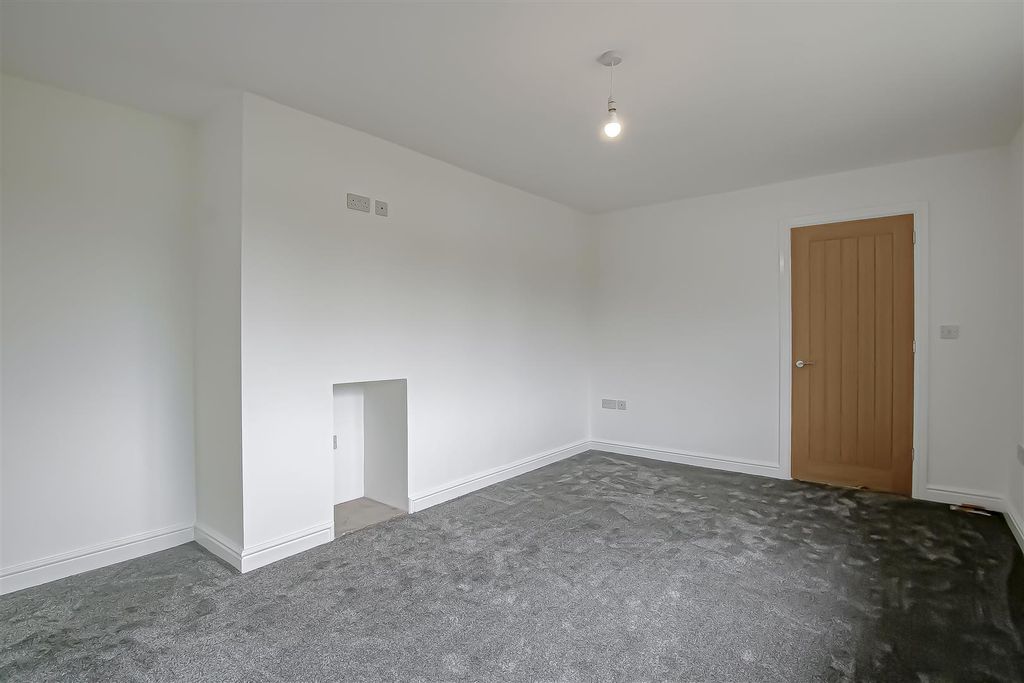Property photo 3 of 28 2.Jpg