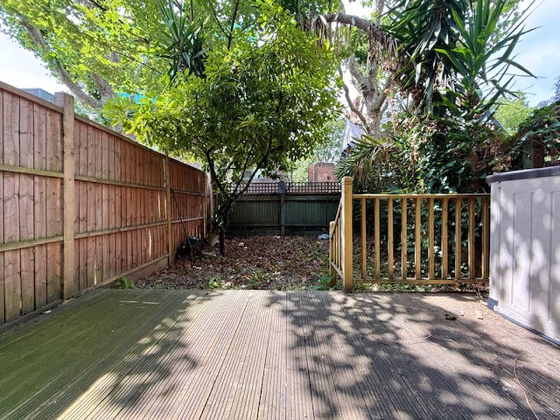 Property photo 3 of 13 Photo 12