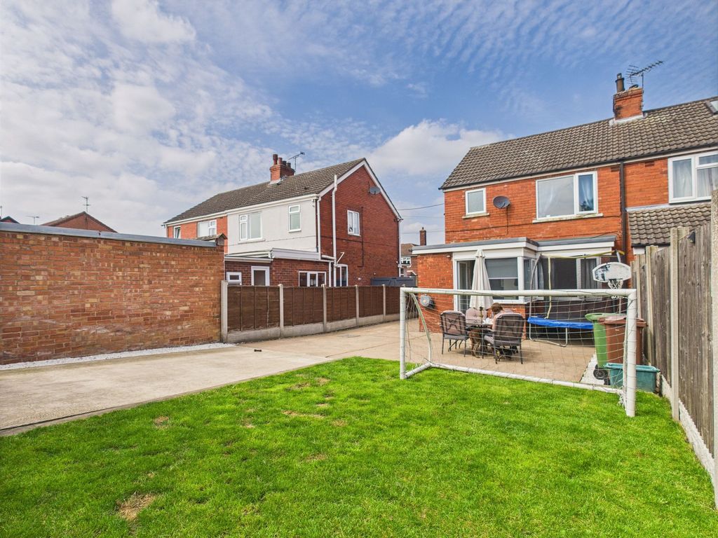 Property photo 3 of 23