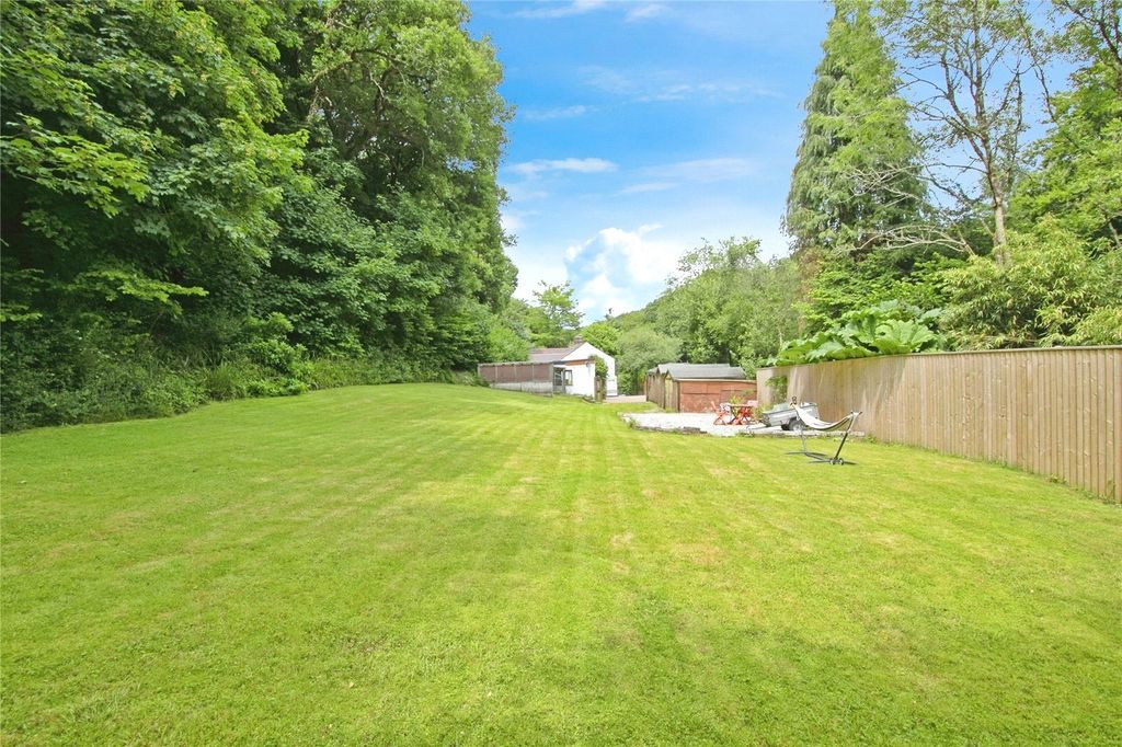 Property photo 3 of 21 Picture No. 25