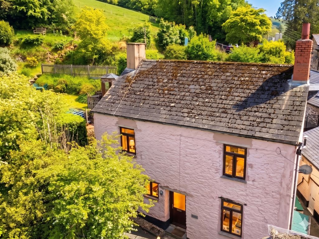 Property photo 1 of 14 Front