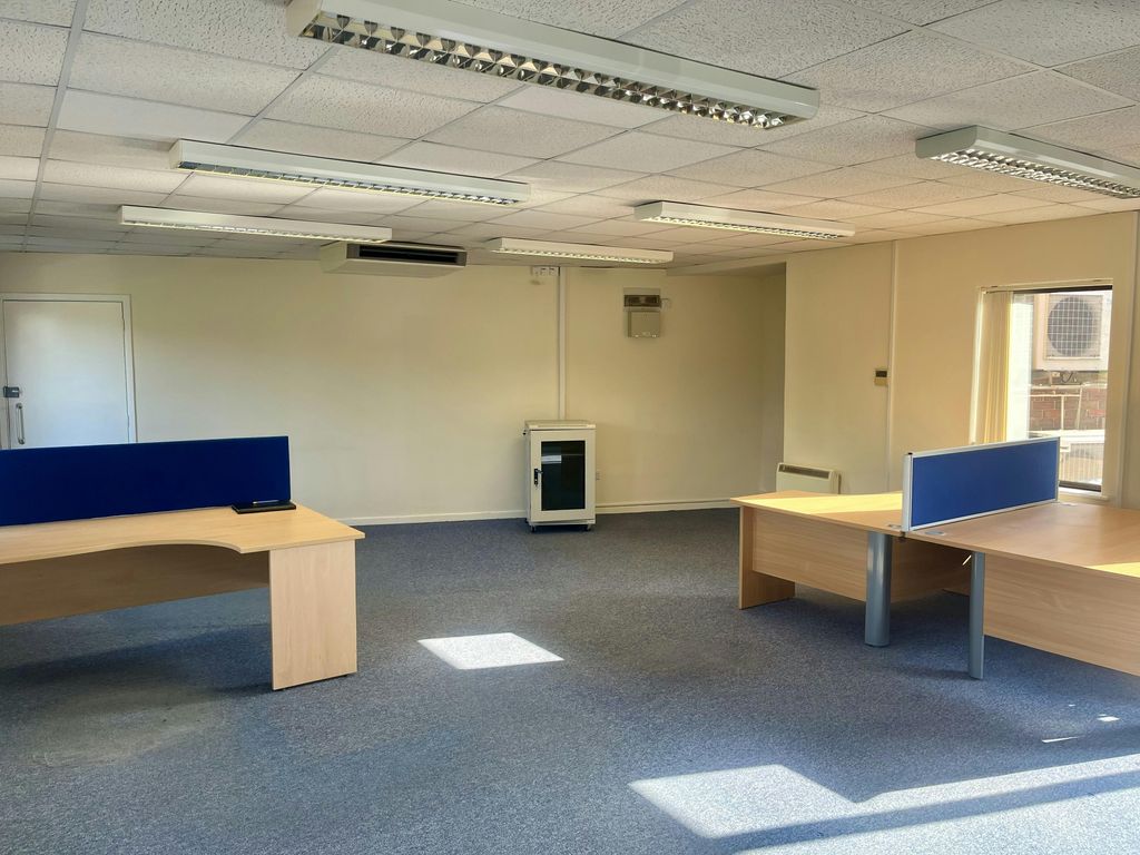 Property photo 2 of 6 Img_1453.Jpg