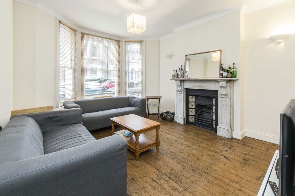 Property photo 2 of 7