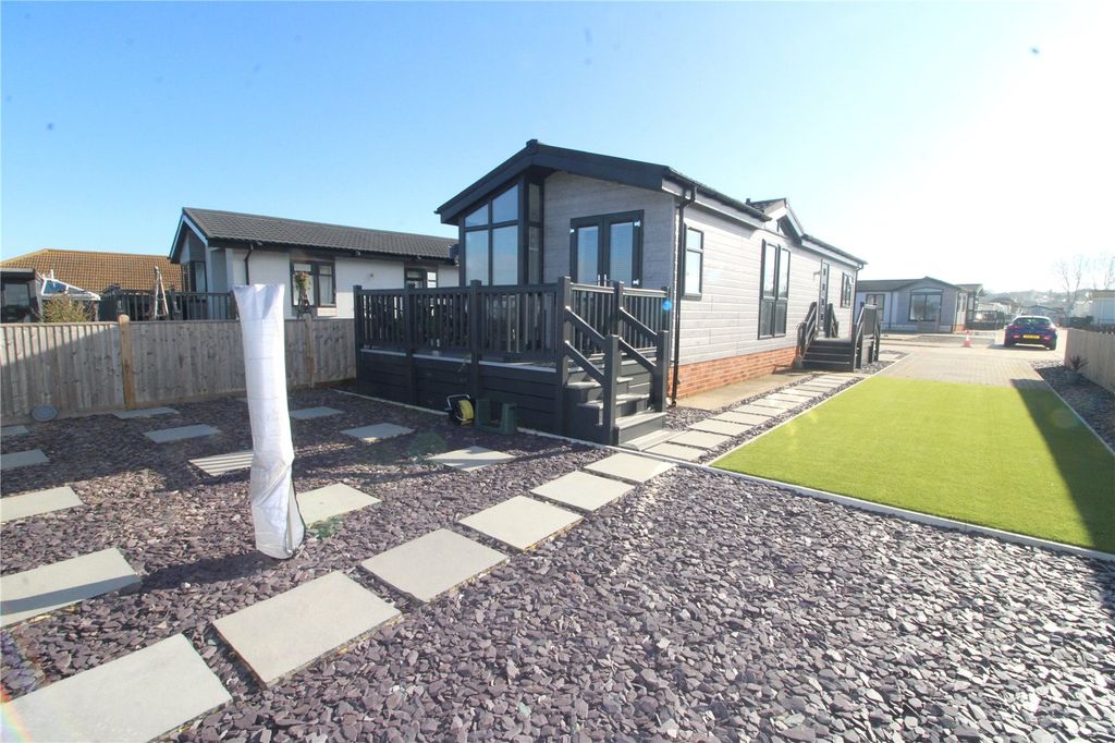 Property photo 1 of 16 Picture No. 15