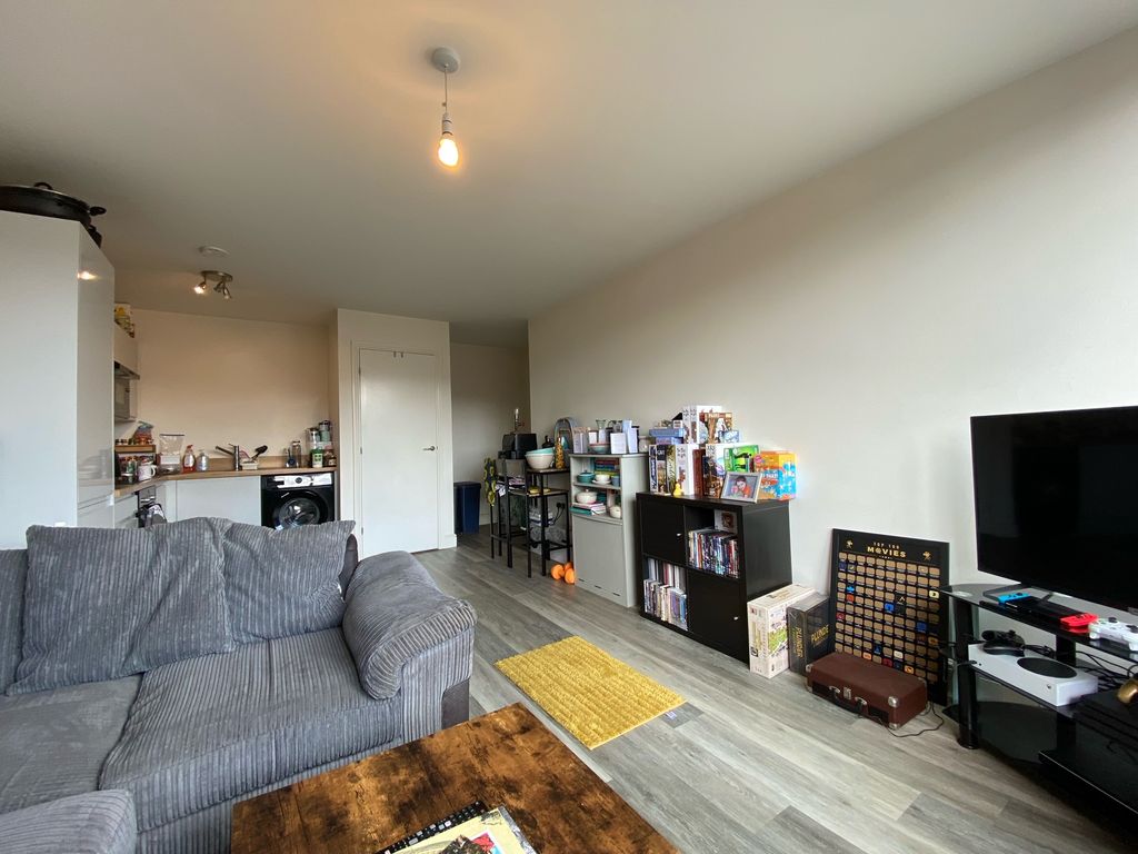 Property photo 3 of 7 Image