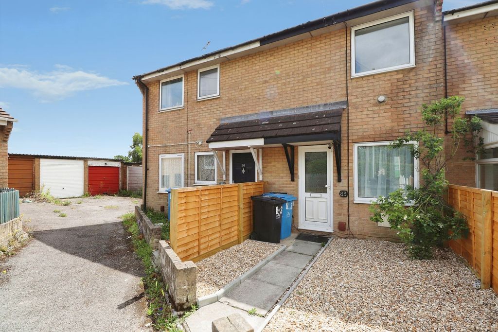 Property photo 1 of 8
