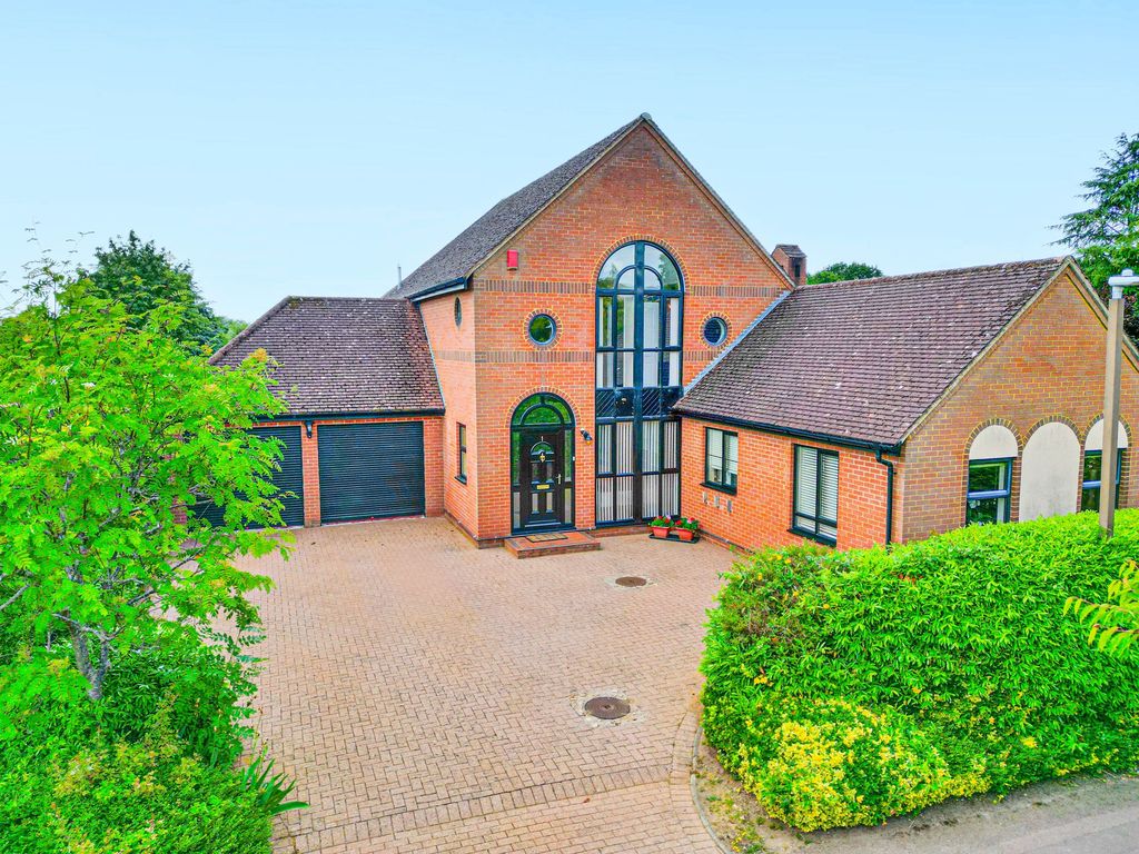 Property photo 1 of 34