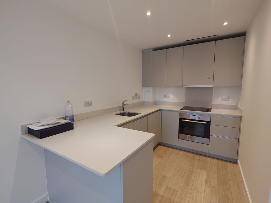 Property photo 3 of 8 Photo 5