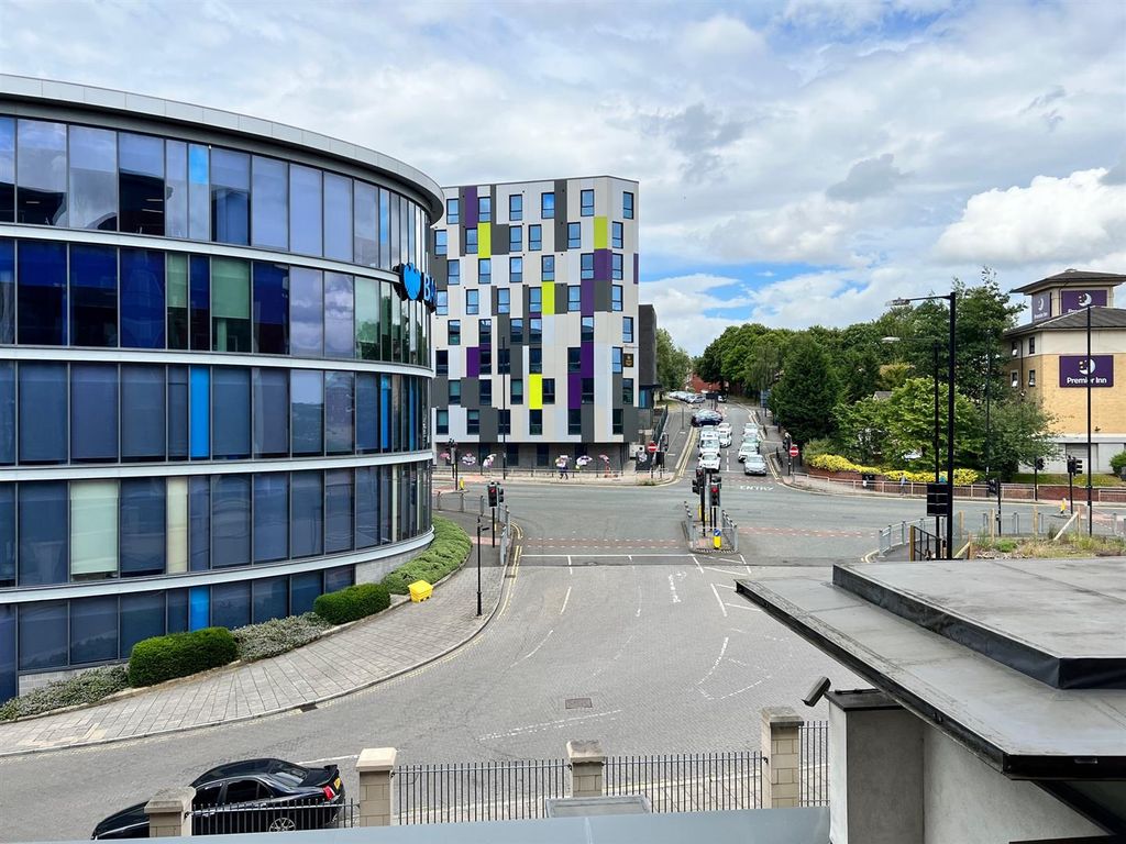 Property photo 1 of 18 Img_7073.Jpg