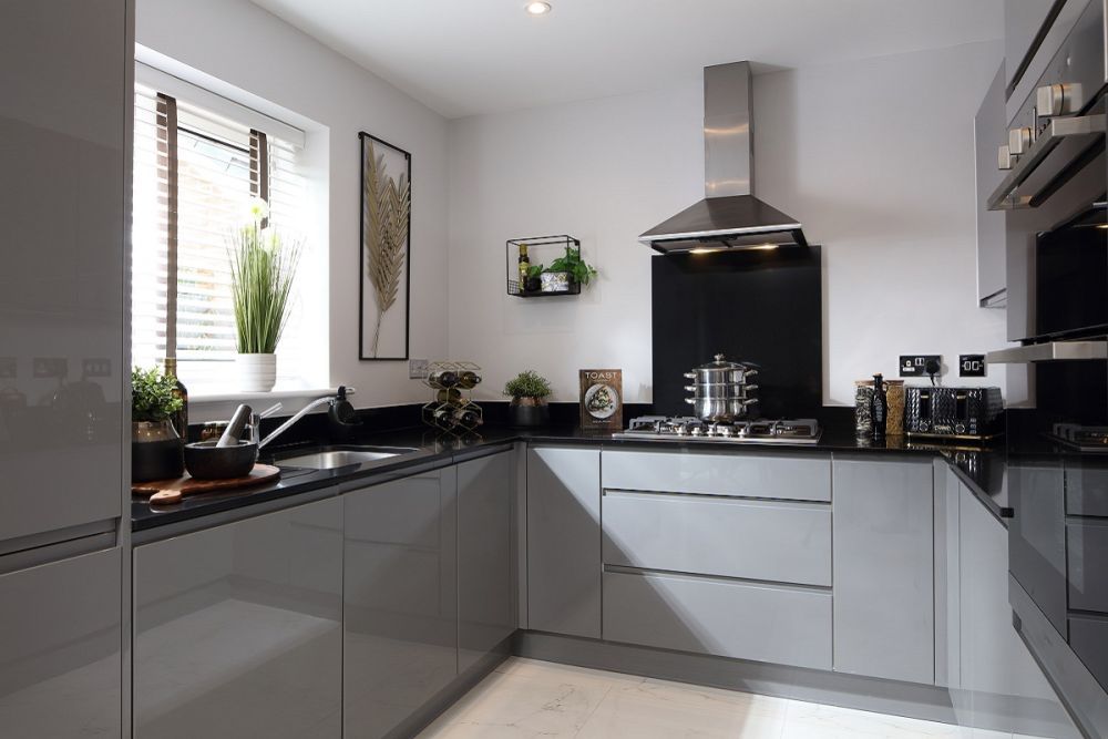 Property photo 2 of 9 Typical Crest Nicholson Winslow Home