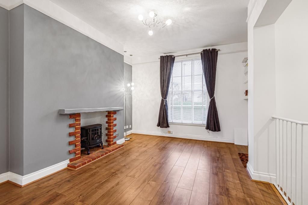 Property photo 2 of 11 Reception