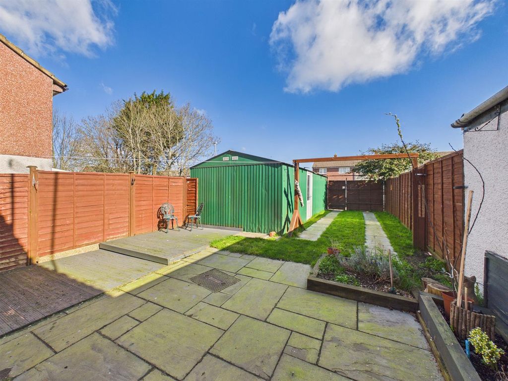 Property photo 3 of 12 Cam02435G0-Pr0197-Still010.Jpg