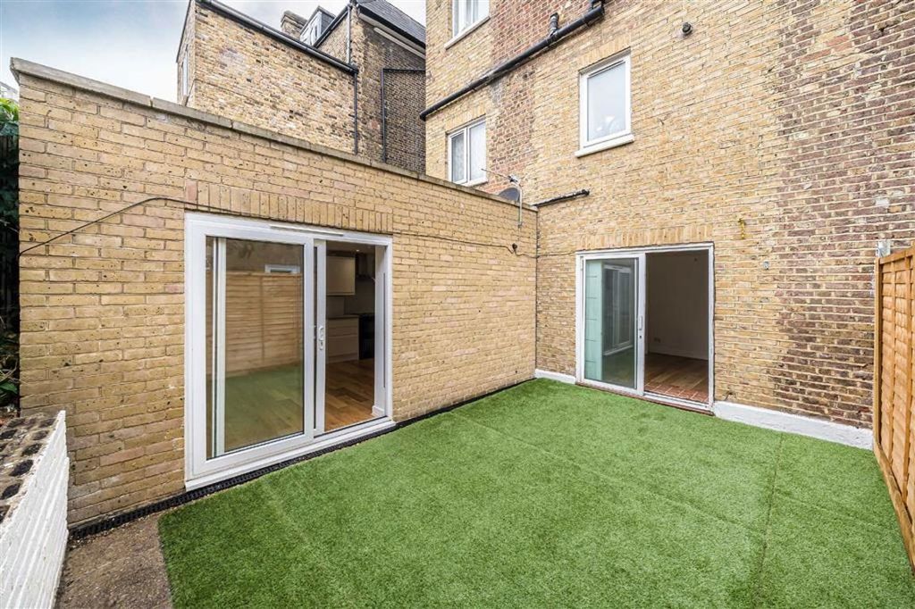 Property photo 3 of 7