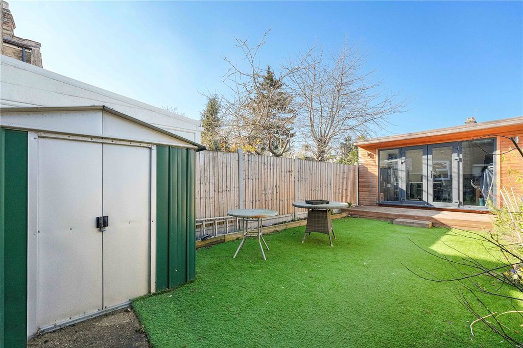 Property photo 3 of 16 Picture No. 09