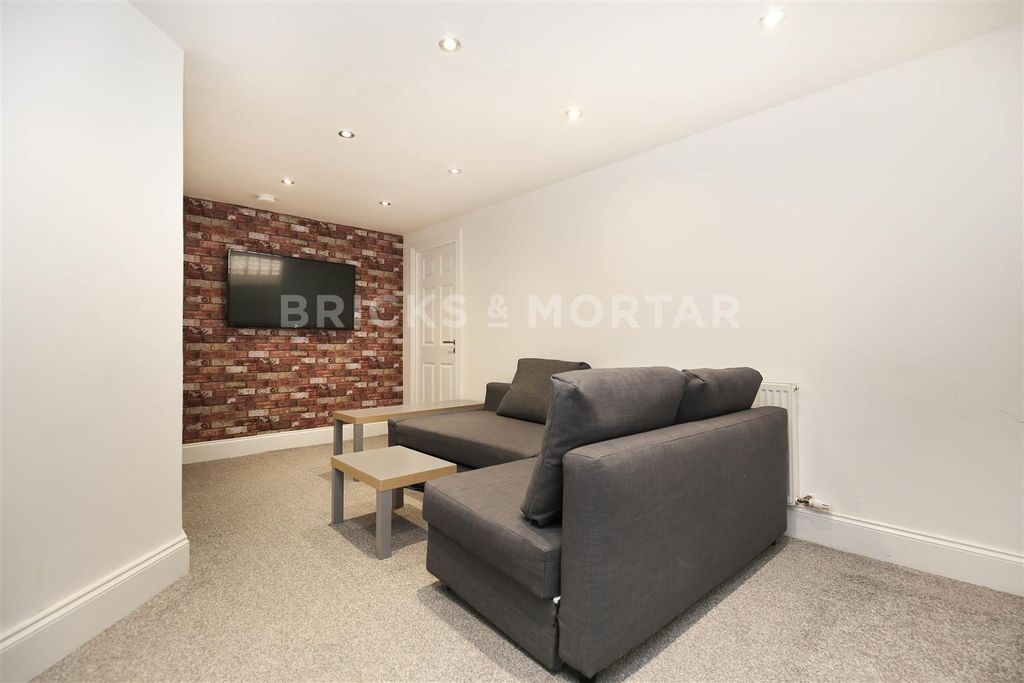 Property photo 2 of 22 Miyosaqizkjbt2Rvzqg1Nlxatnc.Jpg