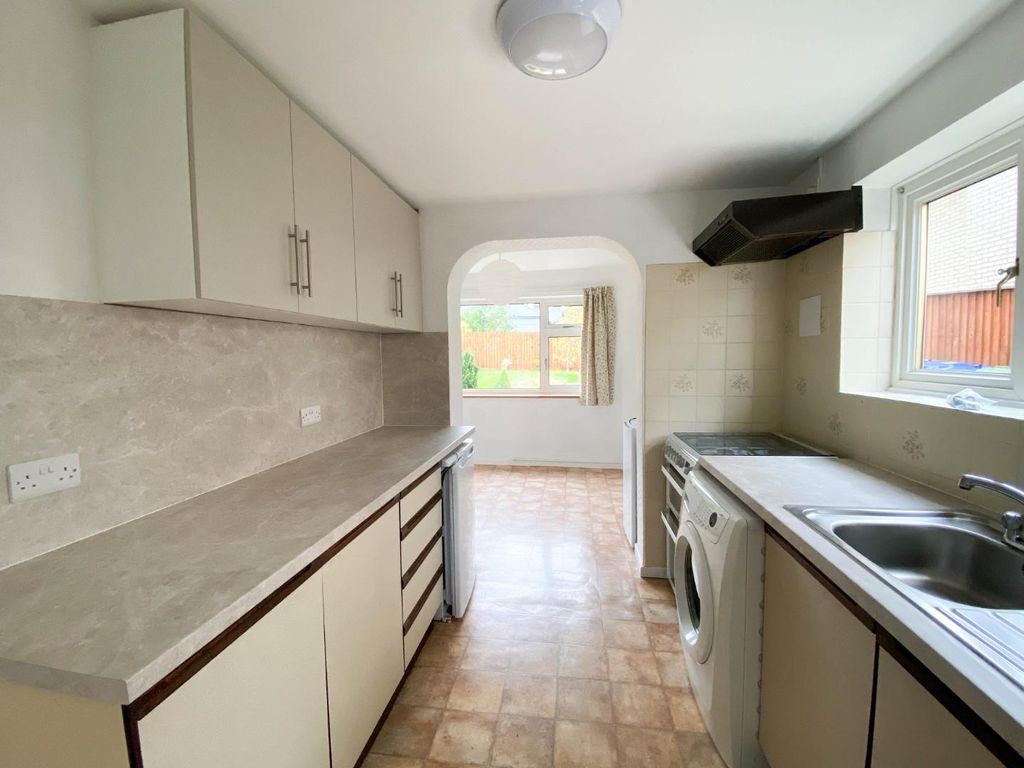 Property photo 2 of 14 Img_9898-2.Jpg