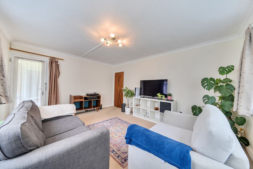 Property photo 3 of 20 1457794-14-6A0334...