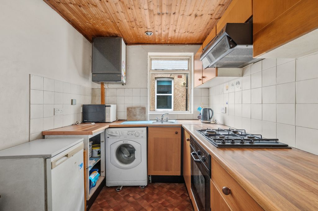 Property photo 3 of 10 Picture No. 07
