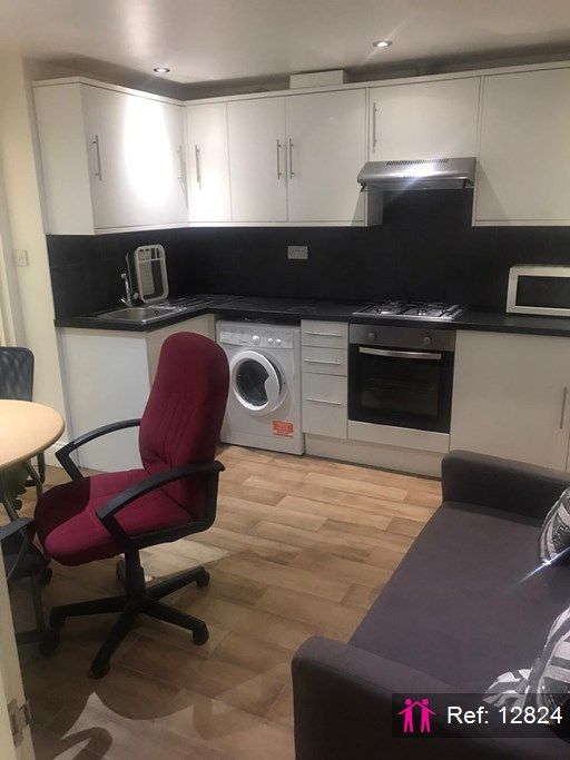 Property photo 2 of 11