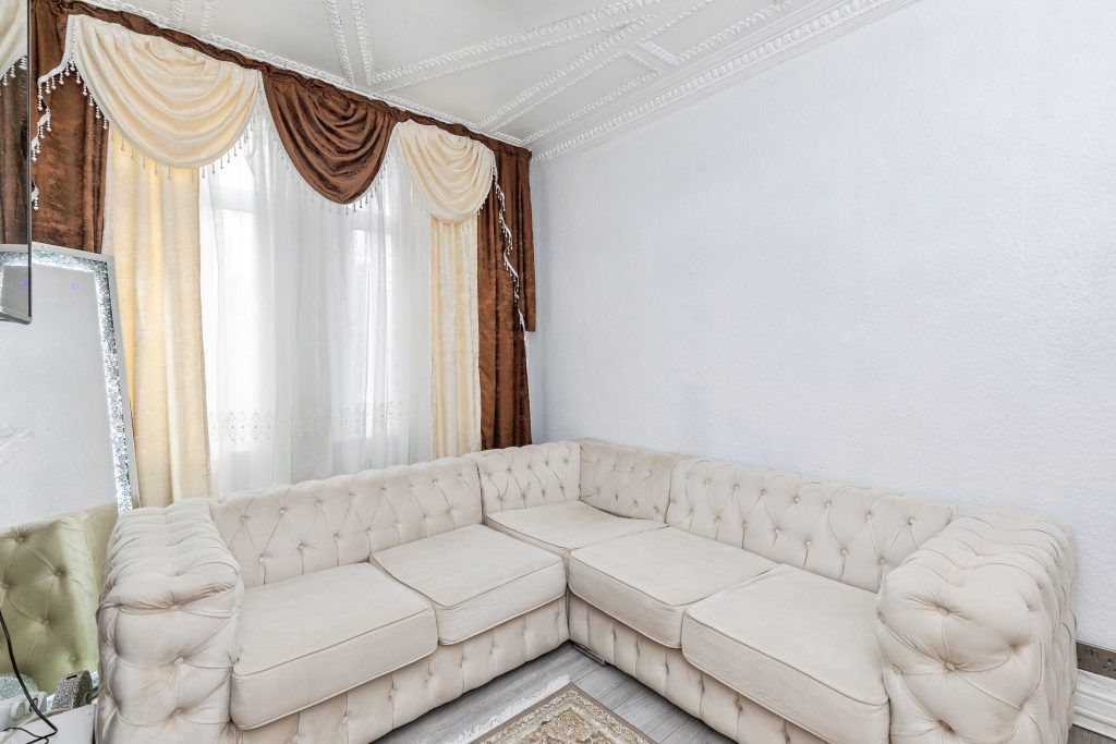 Property photo 3 of 22