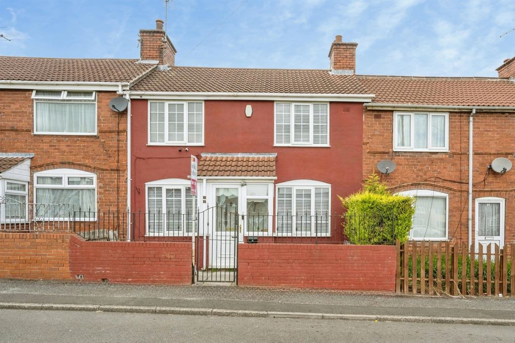 Property photo 1 of 17