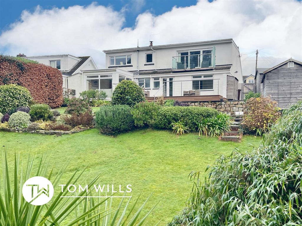 Property photo 1 of 22