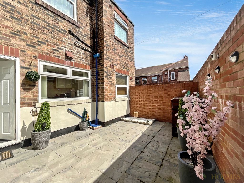 Additional image 16 of 2 bed flat for saleFrobisher Street, Hebburn NE31