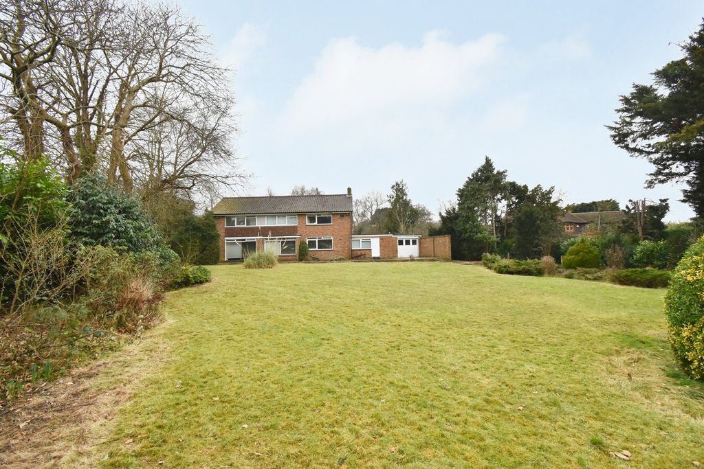 Property photo 3 of 9
