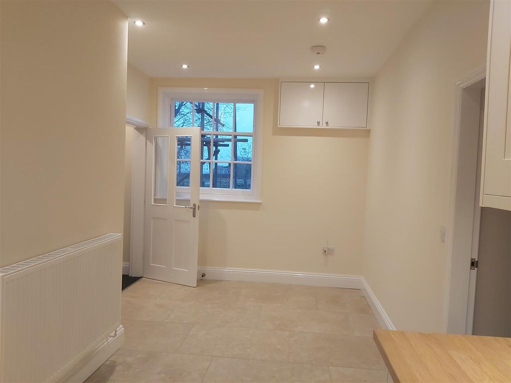 Property photo 3 of 12 Gl9 (2).Jpg