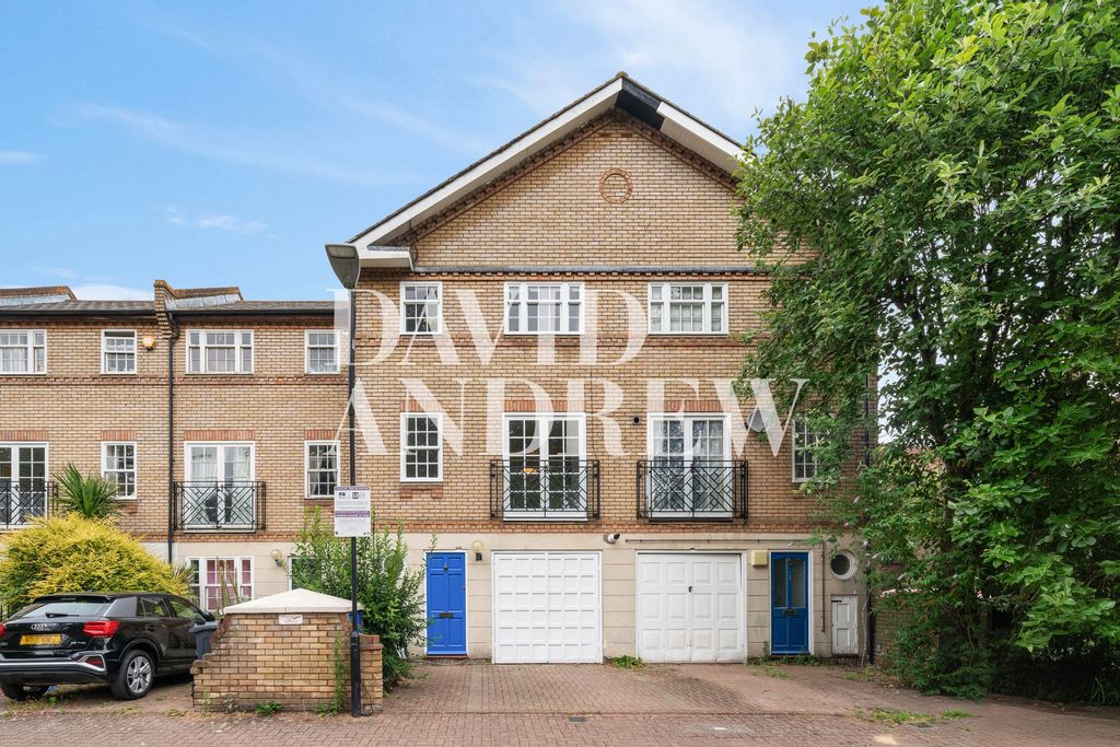 Property photo 2 of 12