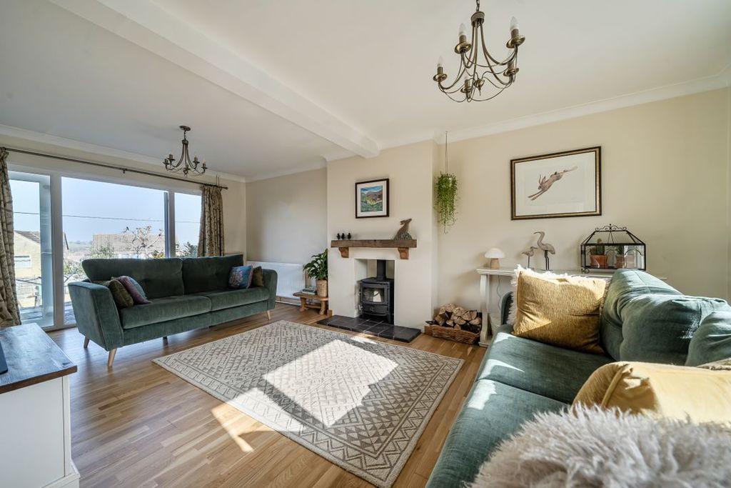 Property photo 2 of 20 14236062369A97c533E1E9