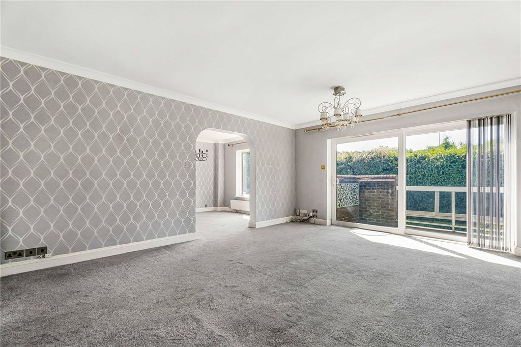 Property photo 2 of 14 Picture No. 07