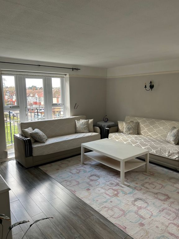 Property photo 2 of 9 Living Room