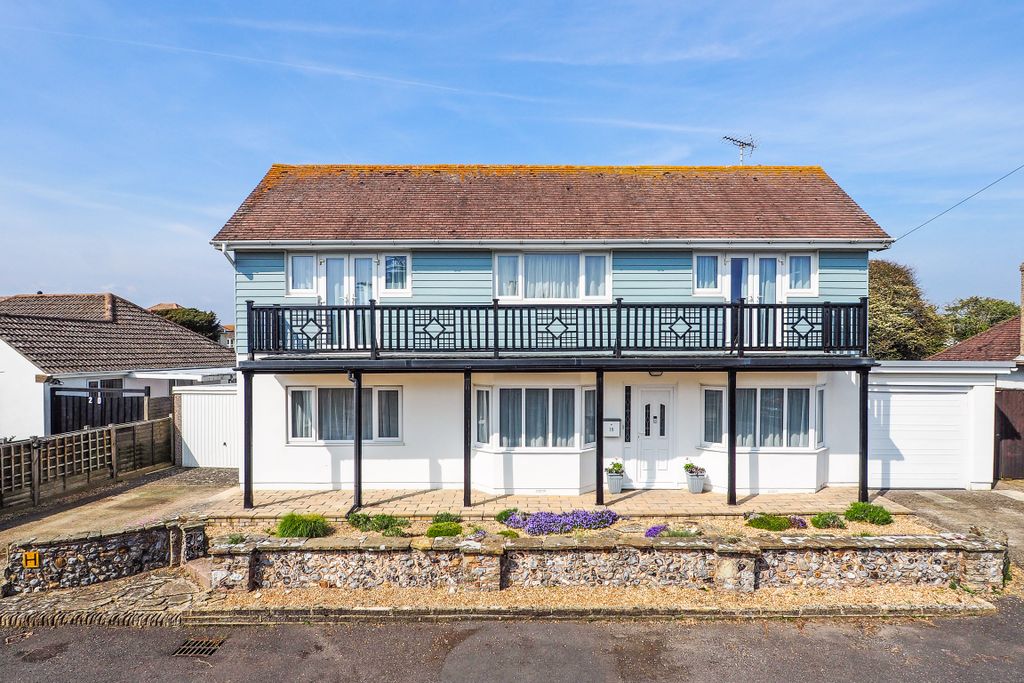 Property photo 1 of 34
