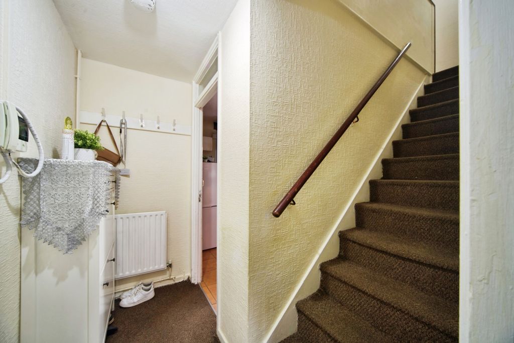 Property photo 2 of 18 Photo