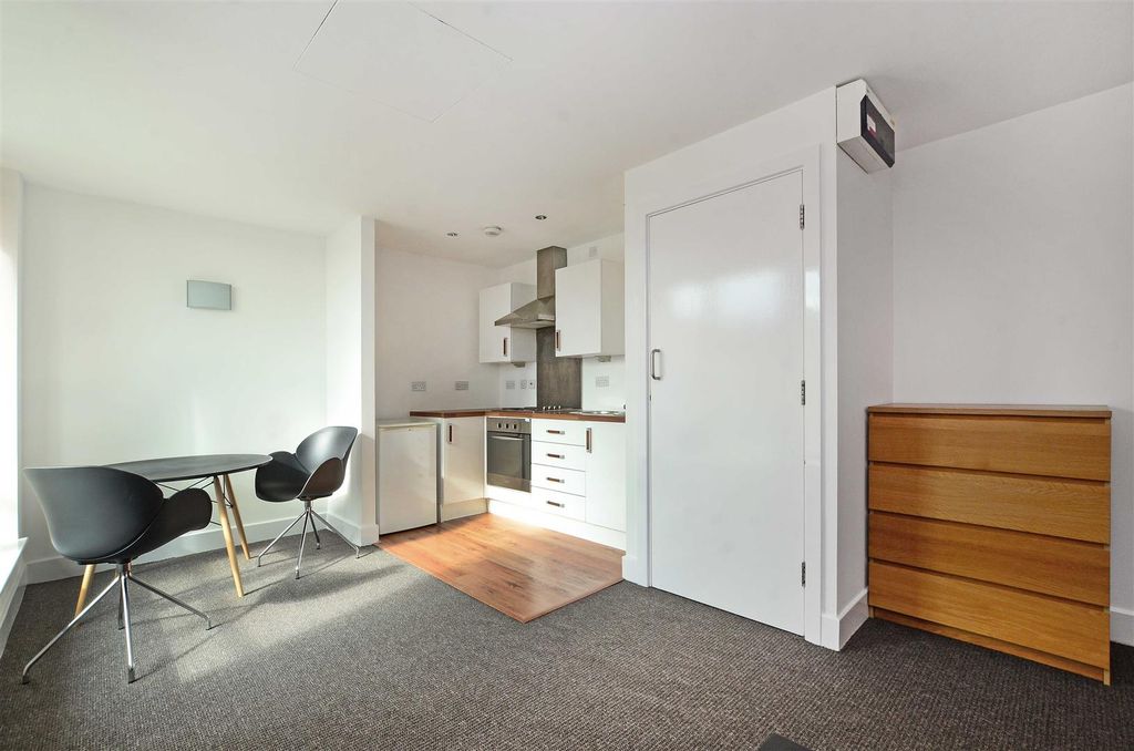 Property photo 3 of 14 Kitchen Living Dining (2).Jpg