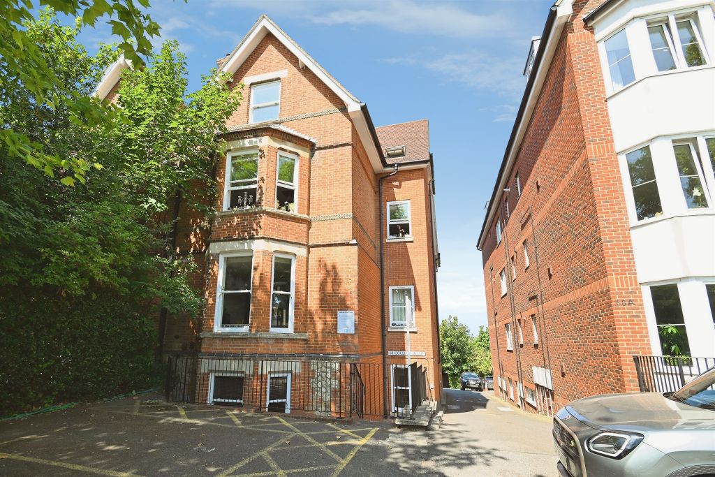 Property photo 1 of 10