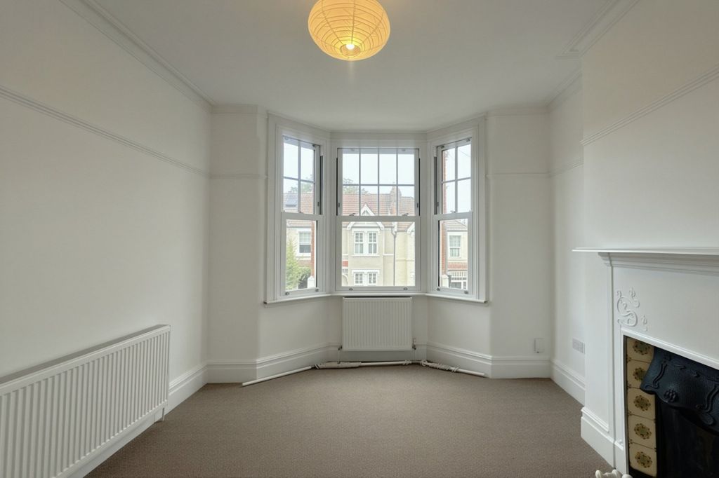Property photo 3 of 20 Picture No. 42