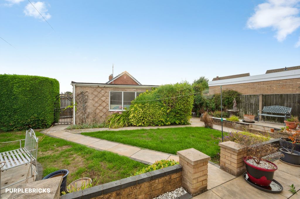 Property photo 3 of 26