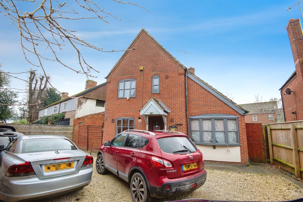 Property photo 1 of 14