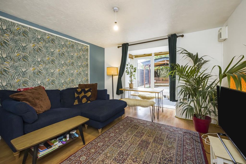Property photo 3 of 14 3.Jpg