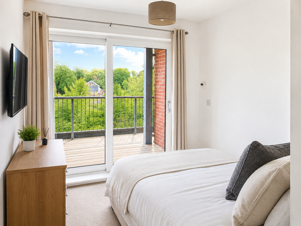 Property photo 2 of 6 d