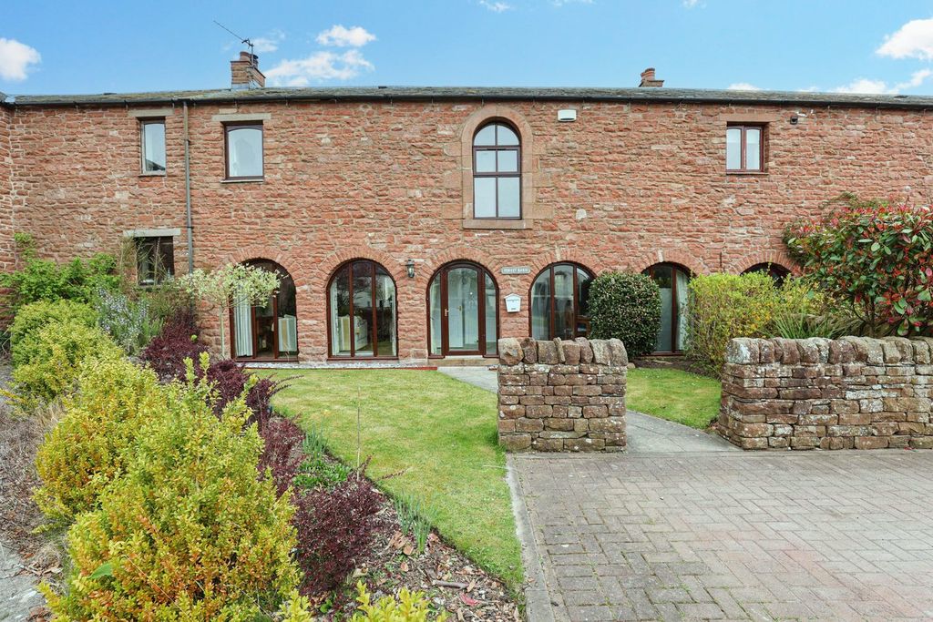 Property photo 2 of 21 Front External