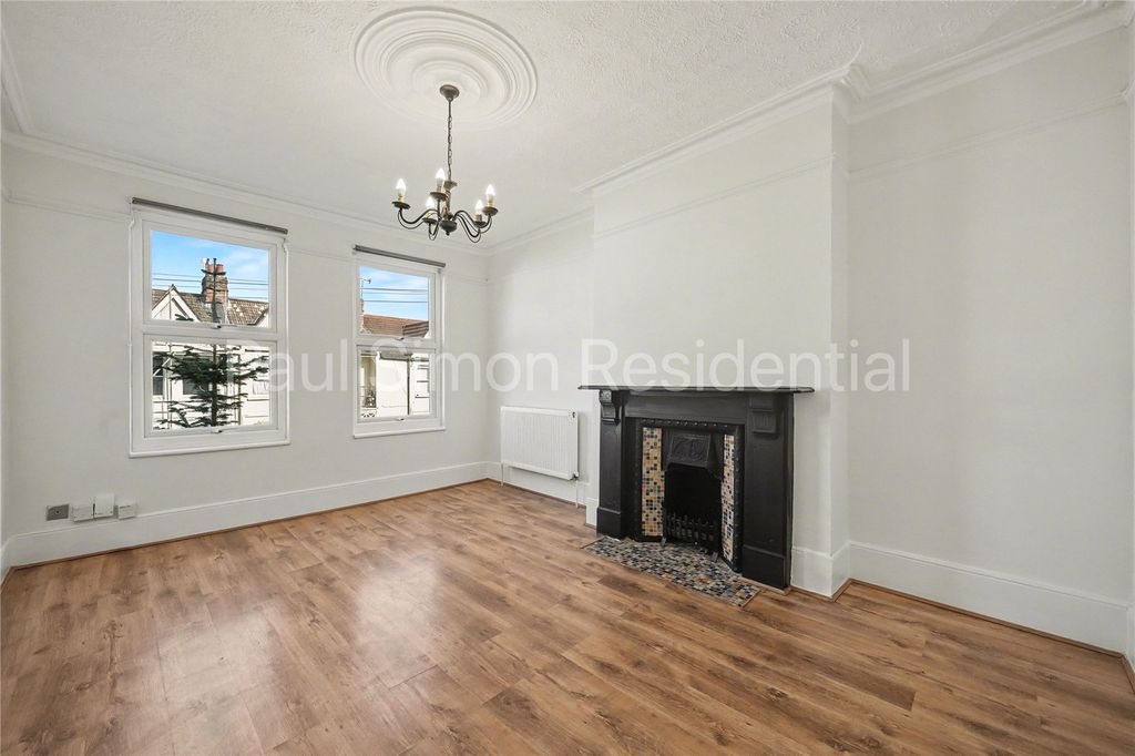 Property photo 3 of 11 Picture No. 11