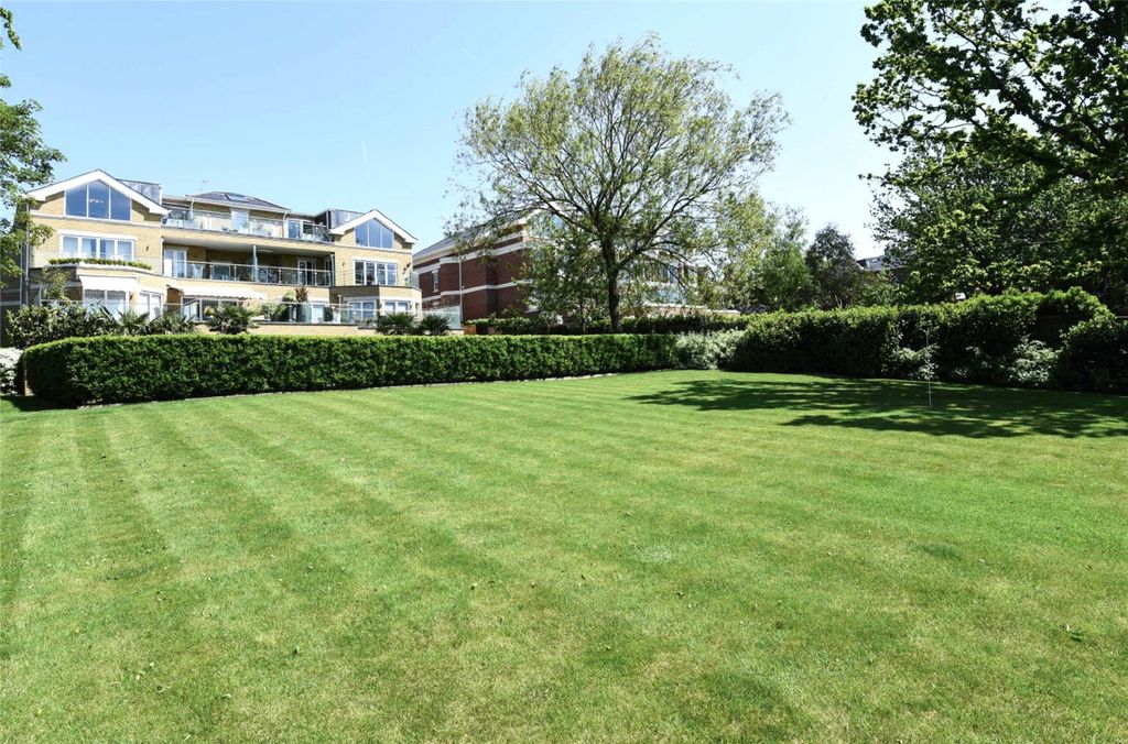 Additional image 16 of 3 bed flat to rentMurano House, 389 Cockfosters Road, Hadley Wood, Hertfordshire EN4