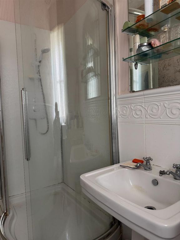 Additional image 14 of 2 bed flat for saleVictoria Road, Penarth CF64